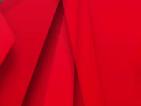 VIDEO : Quelle est la diff�rence entre Memories et une story sur Snapchat ?