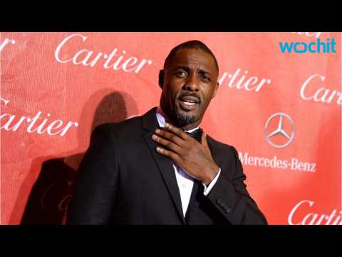VIDEO : Idris Elba Breaks Fans' Hearts