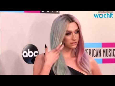 VIDEO : Kesha Addresses The DNC