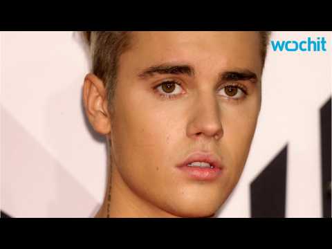 VIDEO : Justin Bieber Deletes Instagram