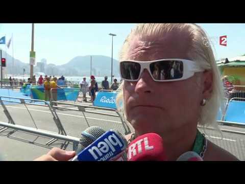 VIDEO : JO Rio 2016 : Disqualification d'Aurelie Muller, raction de Philippe Lucas, mardi 16 aout