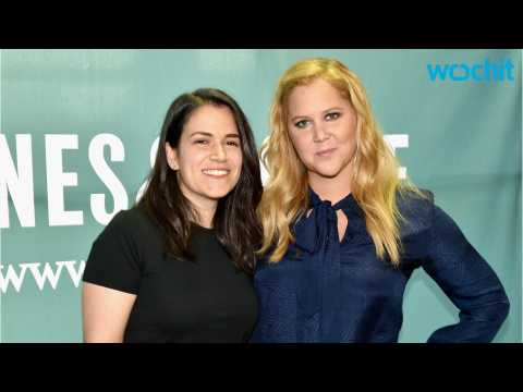 VIDEO : Tour Launches for Amy Schumer's Essay Collection