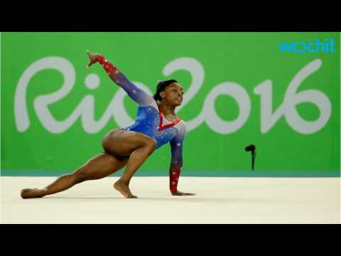 VIDEO : Simone Biles And Zac Efron Are Each Other's Biggest Fan