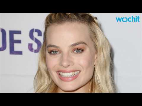 VIDEO : What Trick Did Margot Robbie Learn For Suicide squad?