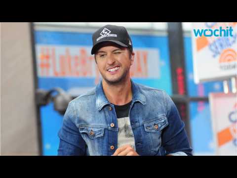 VIDEO : Luke Bryan Talks Dance Moves, Family, And Birthdays