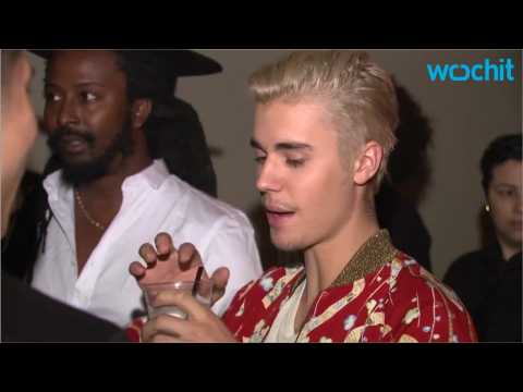 VIDEO : Is Justin Bieber, Zac Efron's New Acting Coach?