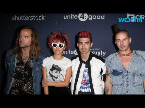 VIDEO : Joe Jonas Opens Up About Linking Up With Band DNCE