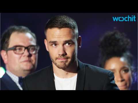 VIDEO : Liam Payne Signs with David Beckham's Management