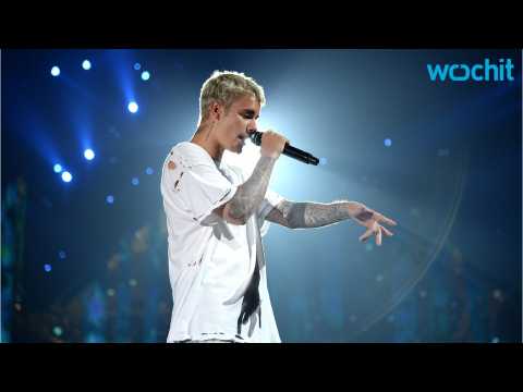 VIDEO : Is Justin Bieber Siding With Taylor Or Kanye?