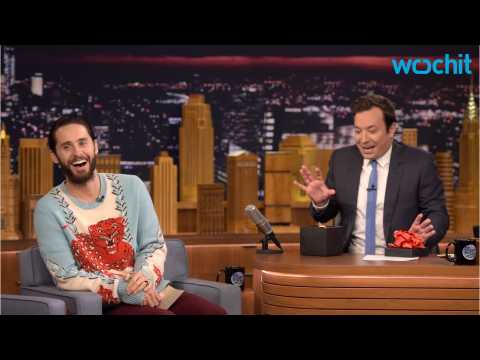 VIDEO : What Did Jared Leto Give Jimmy Fallon as a Gift From The Joker?