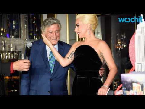 VIDEO : Tony Bennett Says He'll Start Working on an Album With Lady Gaga in 2017