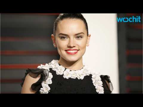 VIDEO : Daisy Ridley Deletes Instagram Account