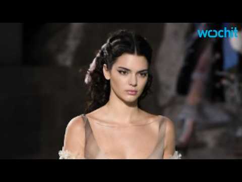 VIDEO : Kendall Jenner Opened Up About Vogue Cover
