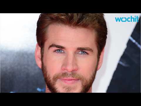 VIDEO : Liam Hemsworth Literally Can't Hold On To His Liquor