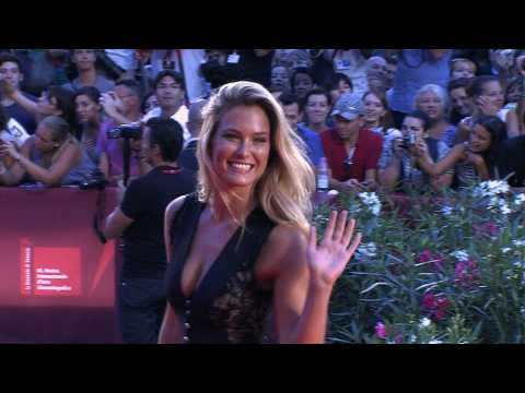 VIDEO : Bar Refaeli welcomes first daughter