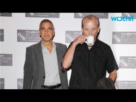 VIDEO : Bill Murray Wears George Clooney T-Shirt To George Clooney Party