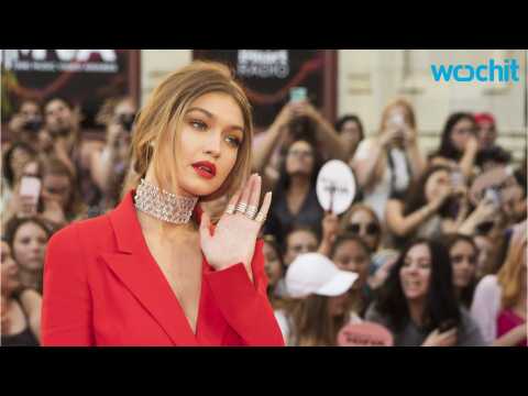 VIDEO : Gigi Hadid Scores Her First American Vogue Cover