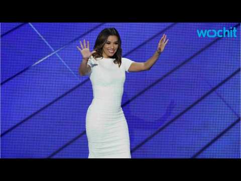 VIDEO : Eva Longoria Is CLose To Launching Her Clothing Line