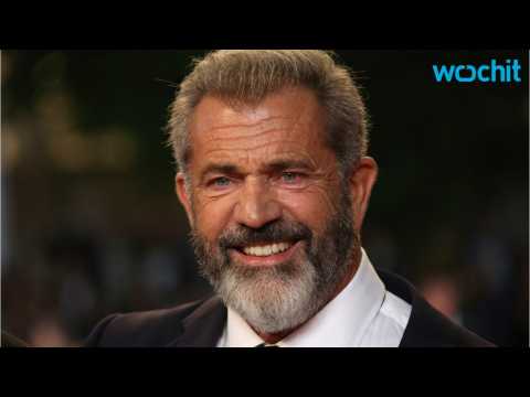 VIDEO : Mel Gibson Gets Back Behind the Camera With 