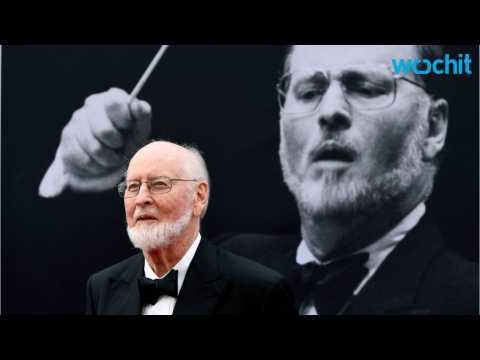 VIDEO : John Williams greets Star Wars musicians outside home