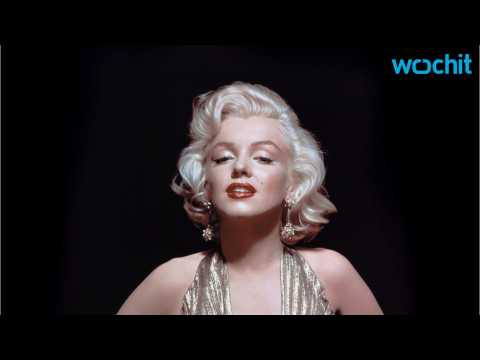VIDEO : Marilyn Monroe's Hair is Up for Auction!