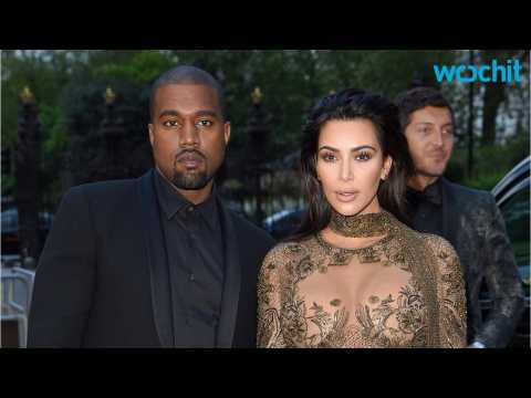 VIDEO : Cute Couple Alert: Kim Kardashian and Kanye West