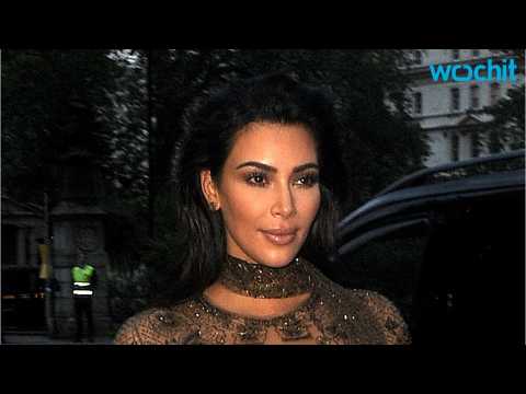VIDEO : Seeing Through Kim Kardashian?