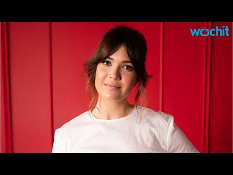 VIDEO : Mandy Moore Feels 'Strong' After Her Divorce