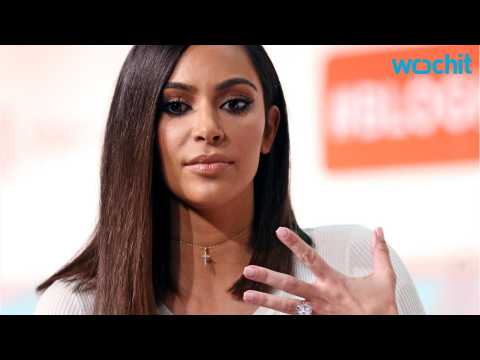 VIDEO : Kim Kardashian Says She's Not A Feminist