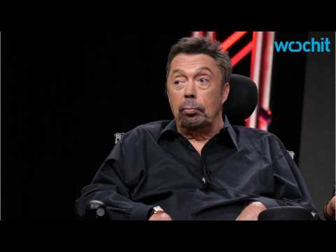 VIDEO : Tim Curry Got Skeptical Rocky Horror Fans on Board
