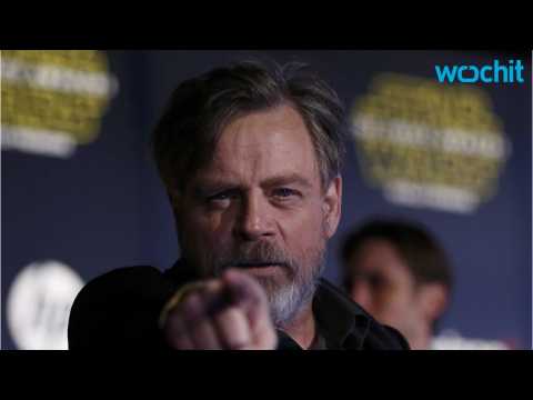 VIDEO : Mark Hamill Leaves DC Publisher Jim Lee A Fun Joker Voicemail