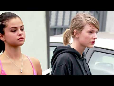VIDEO : Taylor Swift and Selena Gomez Hit The Gym Together!