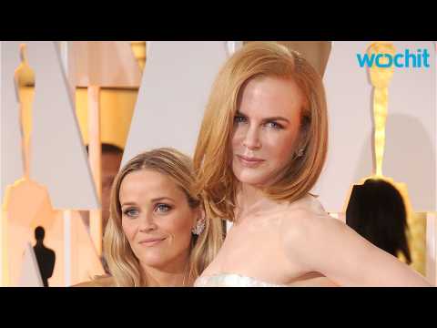 VIDEO : Nicole Kidman and Reese Witherspoon Seem to Get Along on the Set of ?Big Little Lies?