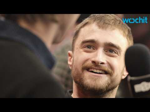 VIDEO : Daniel Radcliffe Says His Farting Corpse Movie is 'Completely Mad'