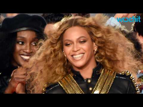 VIDEO : Beyonc, Jay Z, Blue Ivy Savor Super Bowl Afterglow