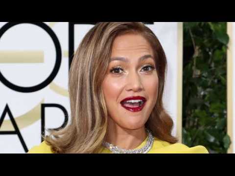 VIDEO : Jennifer Lopez Faces Backlash After Reportedly Accepting Gig