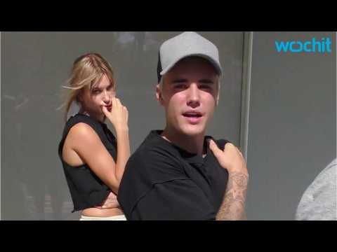 VIDEO : Justin Bieber Admits He Loves Hailey Balwin