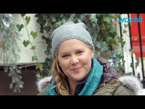 VIDEO : Amy Schumer Joins Cast of Army Drama Movie