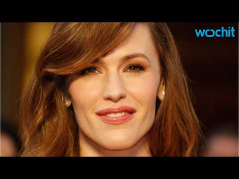 VIDEO : Jennifer Garner Wants Kentucky Lawmakers to Fund Children's Education Program