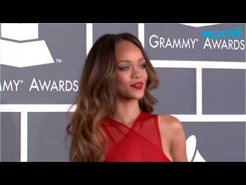 VIDEO : Rihanna's Anti Track List Leaks