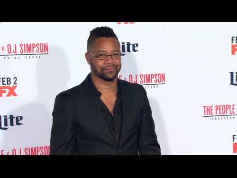 VIDEO : American Crime Story: O.J. Simpson Premiere Brings Out the Stars!