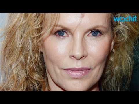 VIDEO : Kim Basinger Joins Cast of Fifty Shades