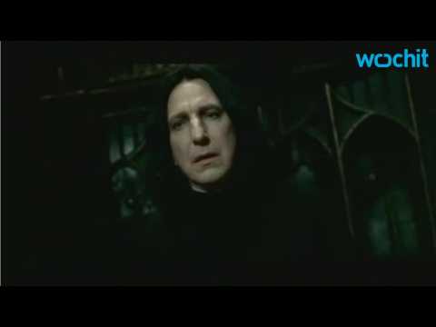 VIDEO : Wands Raised In Honor Of The Late Alan Rickman At Universal Studios