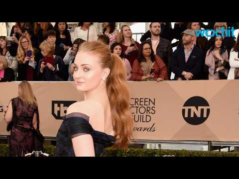 VIDEO : Sophie Turner's Epic Picture With Ryan Gosling