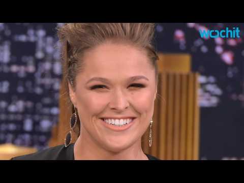 VIDEO : Ronda Rousey Hosting SNL!