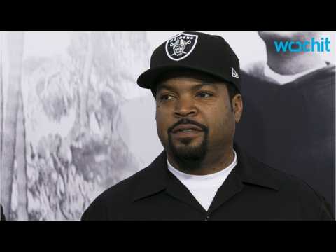 VIDEO : Ice Cube Thinks Oscar Boycott Is ?Ridiculous?