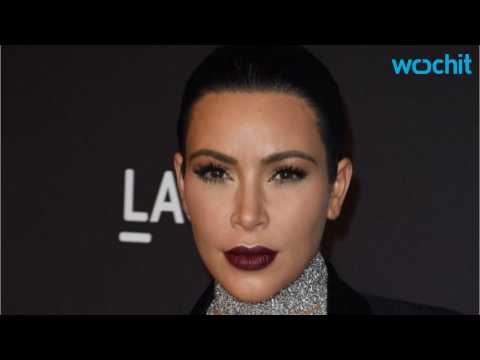 VIDEO : Apparently Kim Kardashian Now Hates Her Boobs