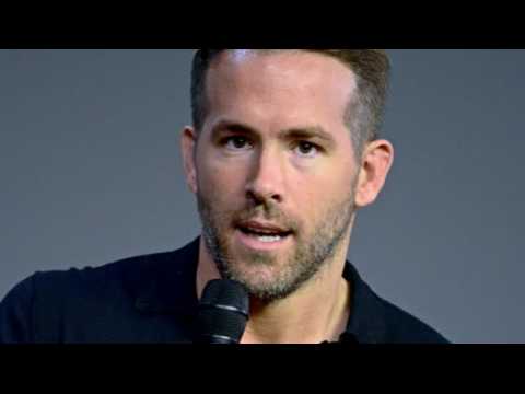 VIDEO : Ryan Reynolds Explains Why He Named His Daughter 'James'