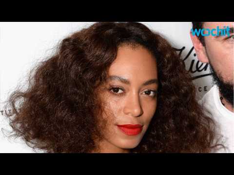 VIDEO : Solange Knowles Loses Wedding Ring