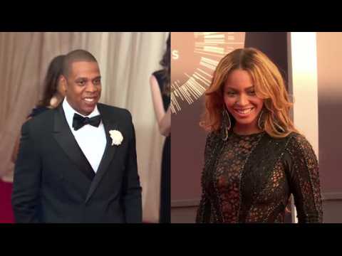 VIDEO : Jay Z Gave Beyonc 10,000 Roses Before Her Super Bowl 50 Halftime Show